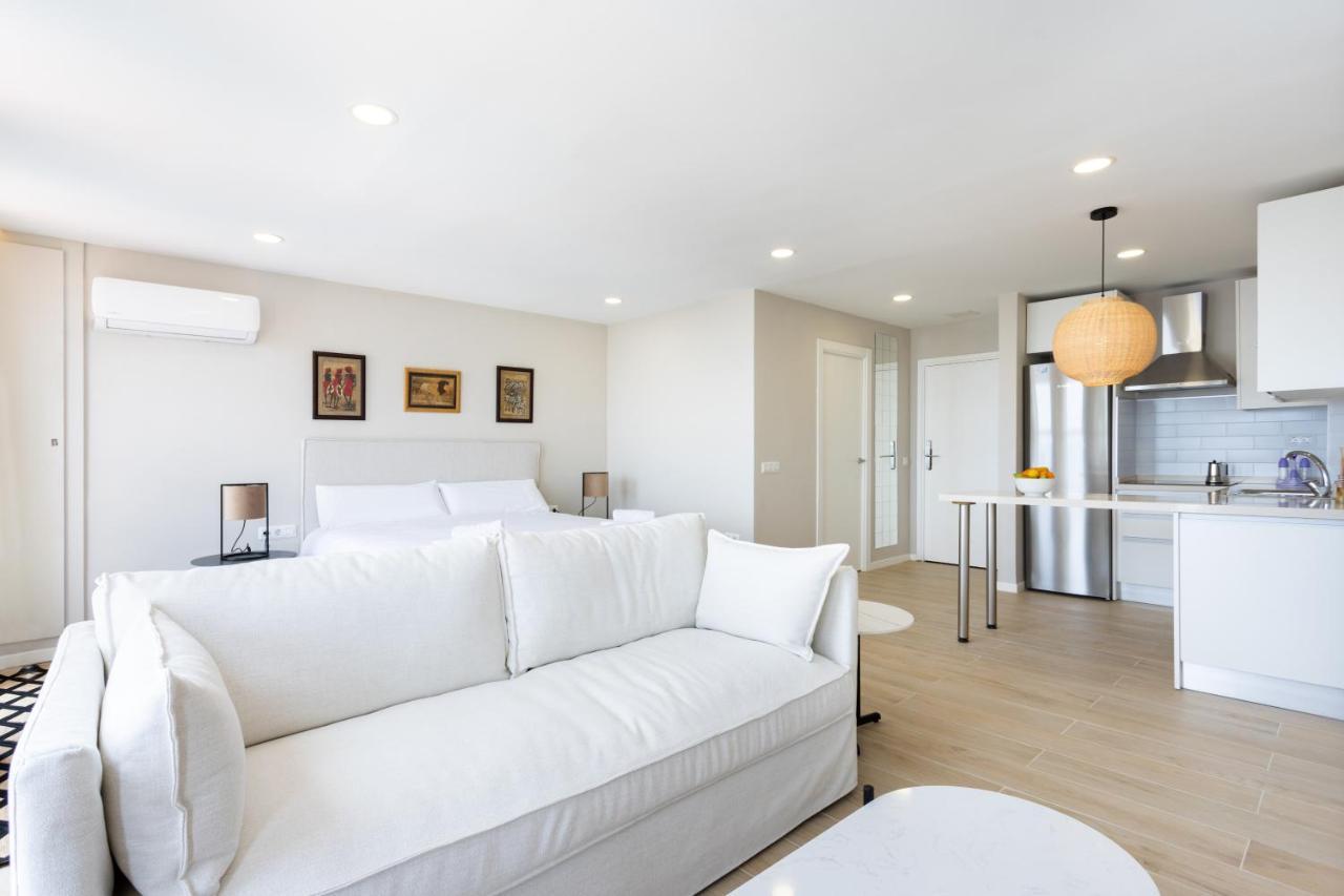 Home2Book Stylish Sea Views Studio Santa Cruz Buitenkant foto