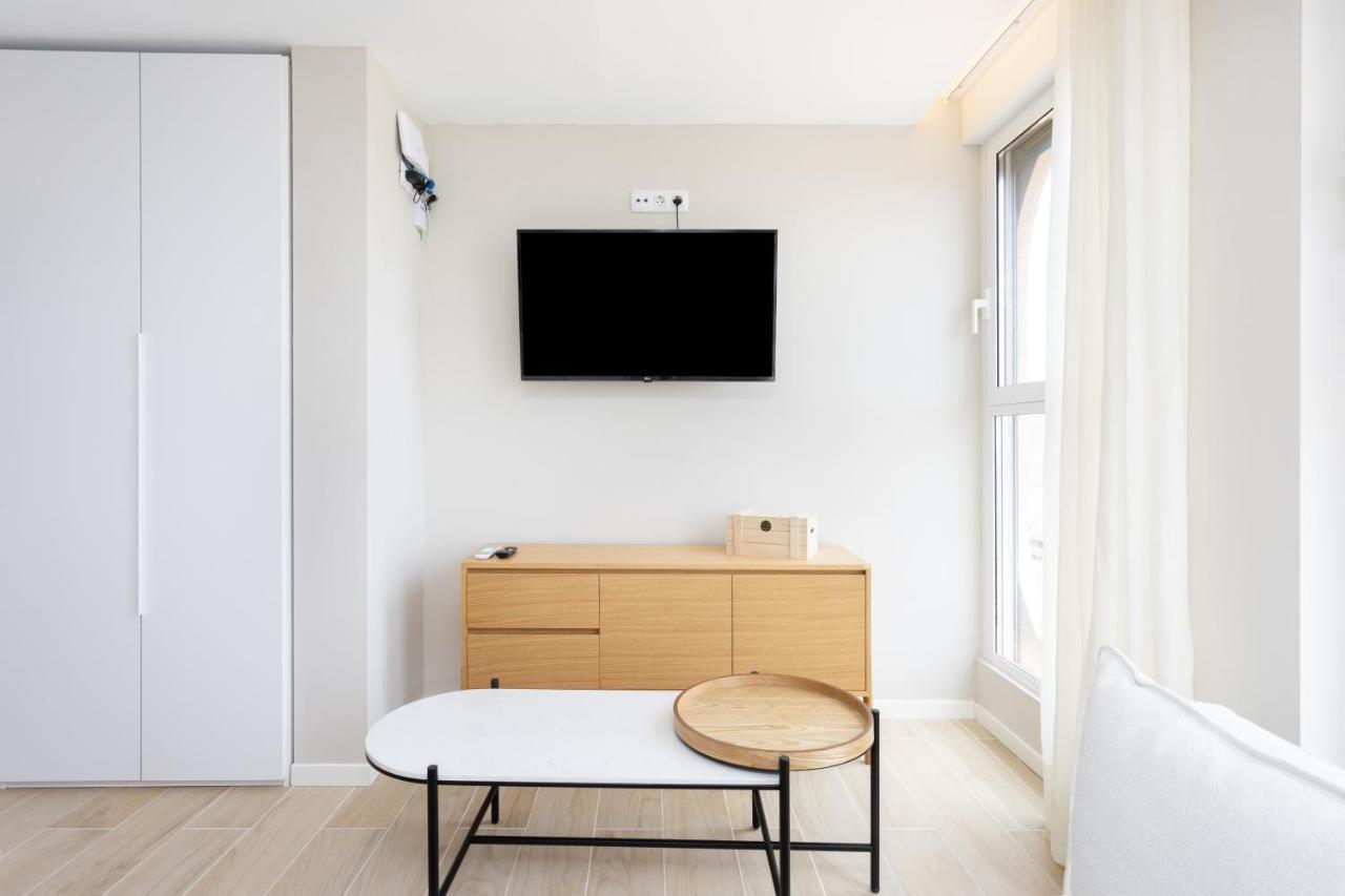 Home2Book Stylish Sea Views Studio Santa Cruz Buitenkant foto